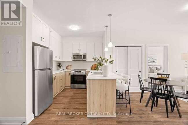 Building Photo - 865 Kleinburg Dr