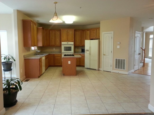 Foto del edificio - 2107 Medinah Ridge Rd
