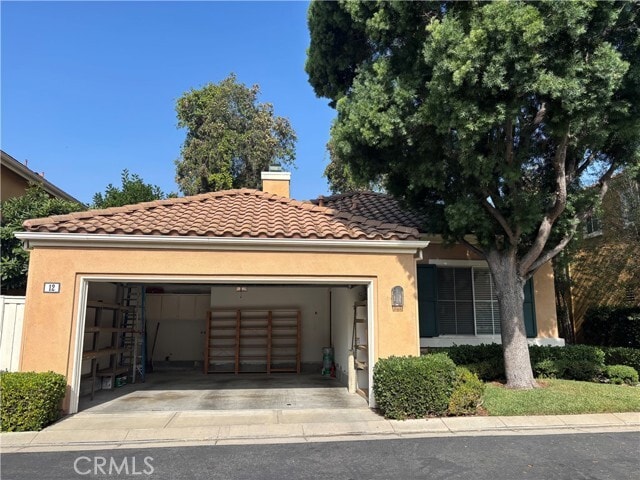 Primary Photo - 12 Le Vanto