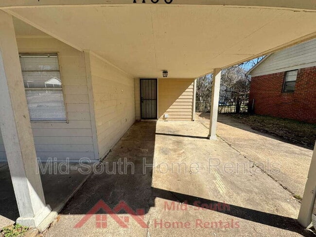 Building Photo - 4166 Hobson Rd