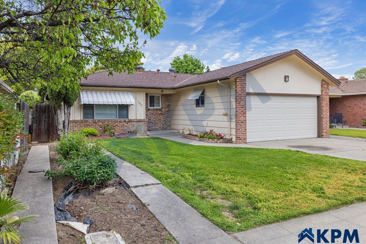 1443 W Vine St, Lodi, CA 95242 House Rental in Lodi, CA
