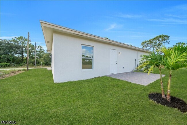 Foto del edificio - 3819 3rd St W