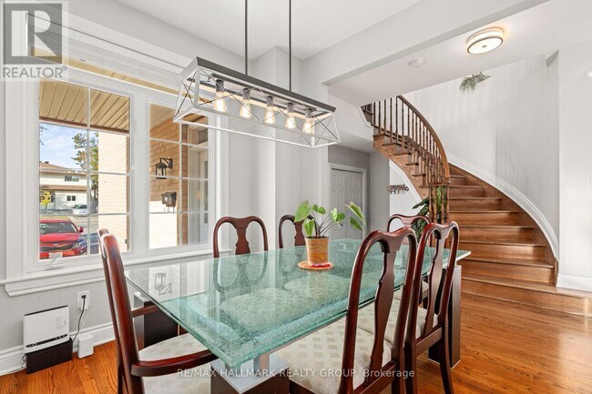 Photo du bâtiment - 999 Pinecrest Rd