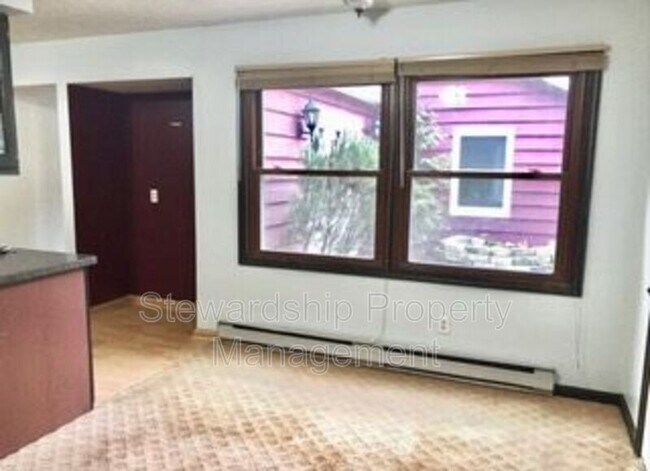 Foto del edificio - 2201 W Bath Rd