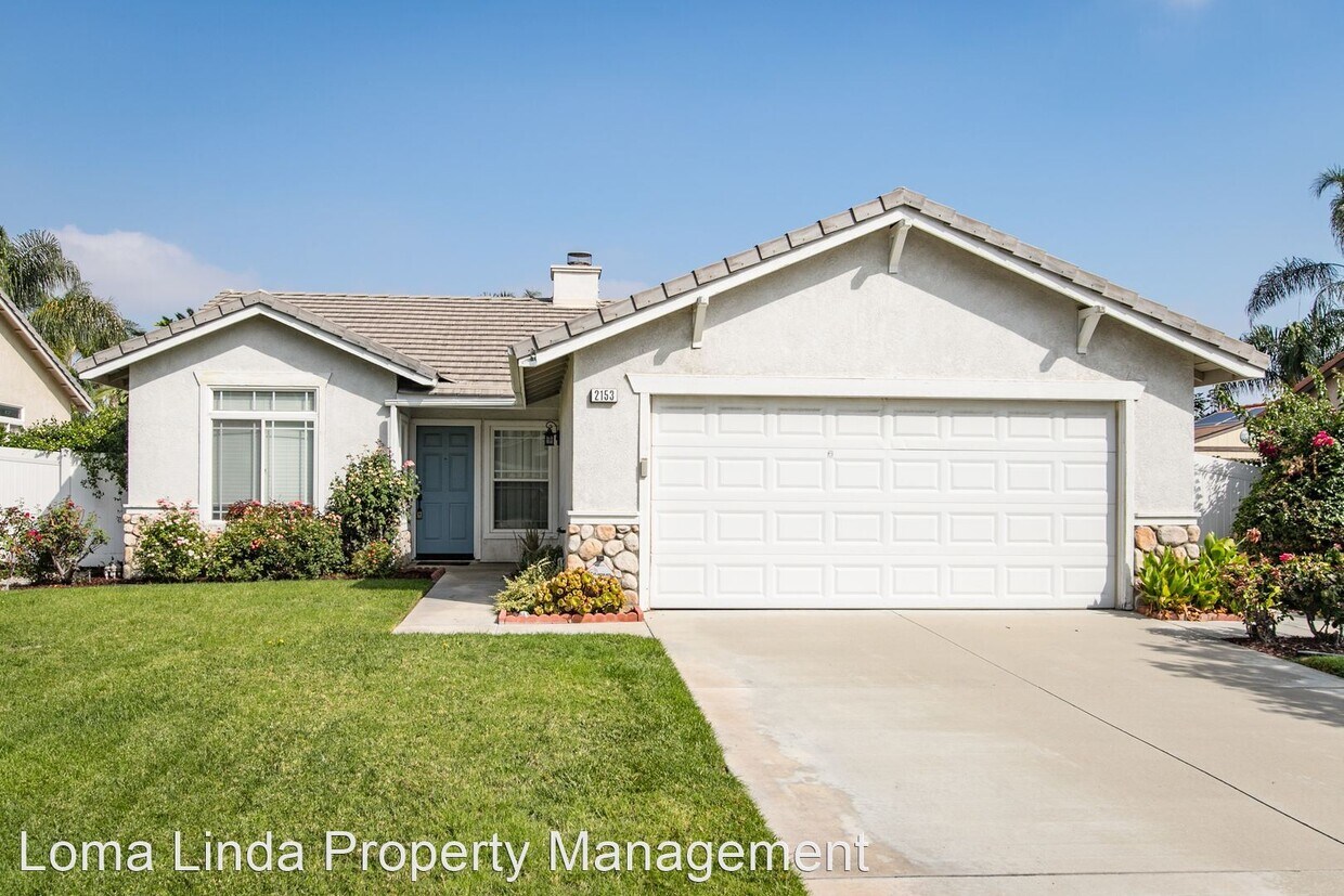 Foto principal - 4 br, 2 bath House - 2153 Mintzer St.
