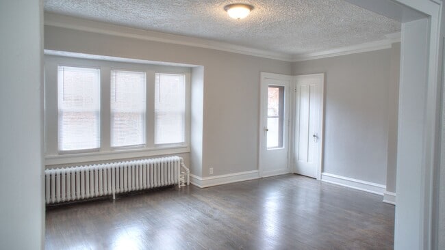 Foto del edificio - Murray Upper Flat