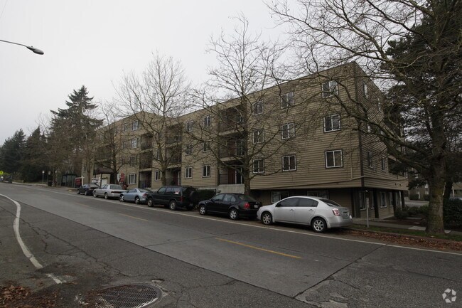 Foto del edificio - Roosevelt Court Apartments