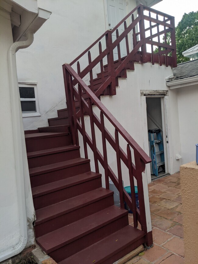 245 Tucker St, Safety Harbor, FL 34695 Townhome Rentals in Safety