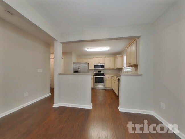 Foto del edificio - 542 Meadow Spring Dr
