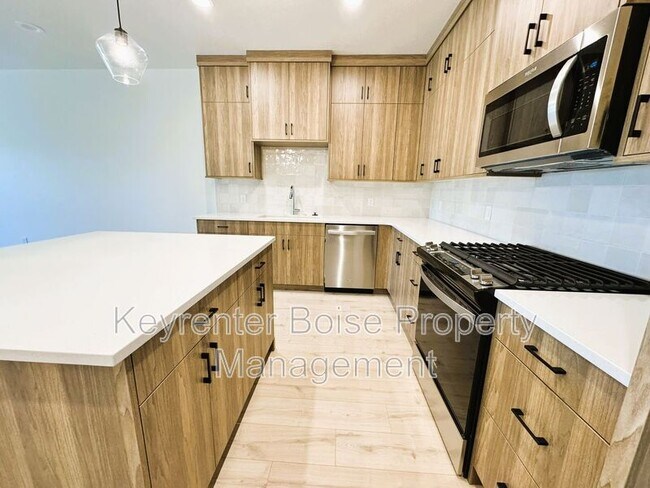 Foto del edificio - 1337 N Webb Wy