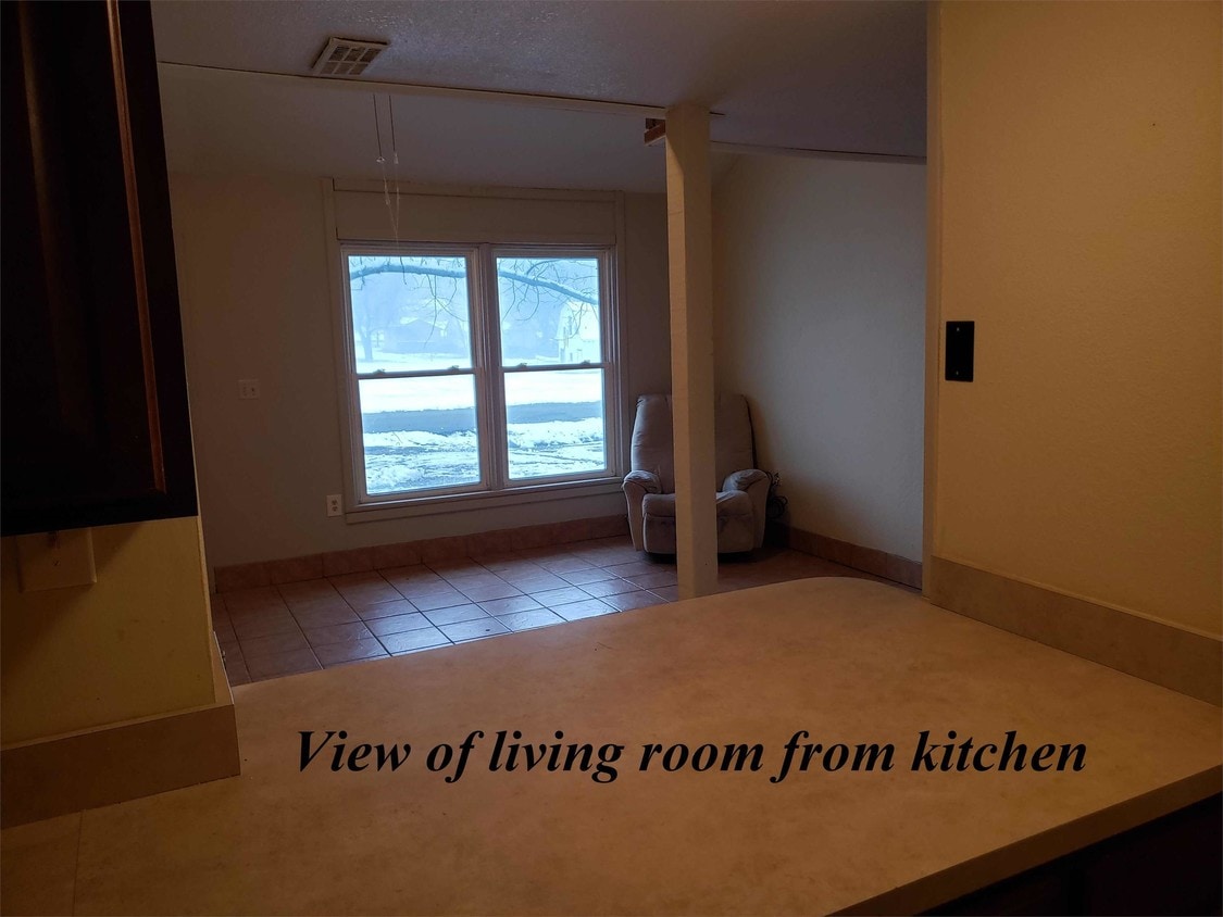 810 Howard St, Effingham, KS 66023 House for Rent in Effingham, KS