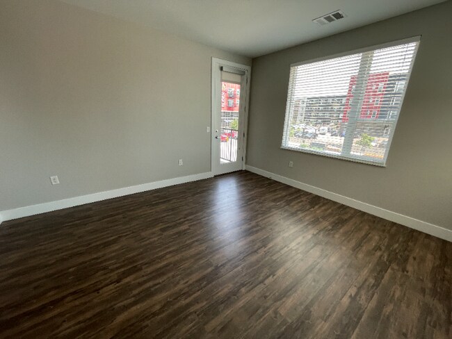 Building Photo - 3000 Brighton Blvd