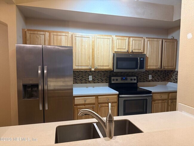Foto del edificio - 10075 Gate Pkwy