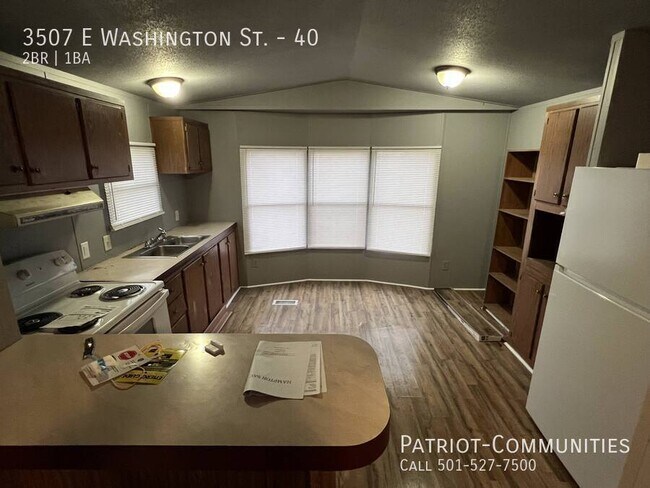 Building Photo - 3507 E Washington Ave