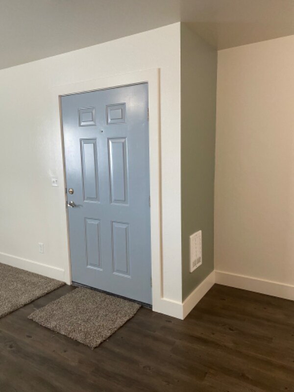 2804 Hunters Loop Unit 3, Blackfoot, ID 83221 Room for Rent in