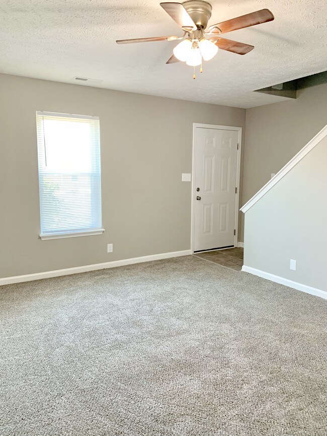 Building Photo - 356 Peabody Dr