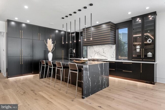 Foto del edificio - 1138 Basil Rd