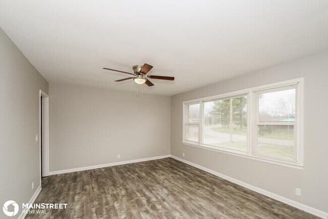 Foto del edificio - 1326 Berry Hill Rd, Bessemer, AL 35020