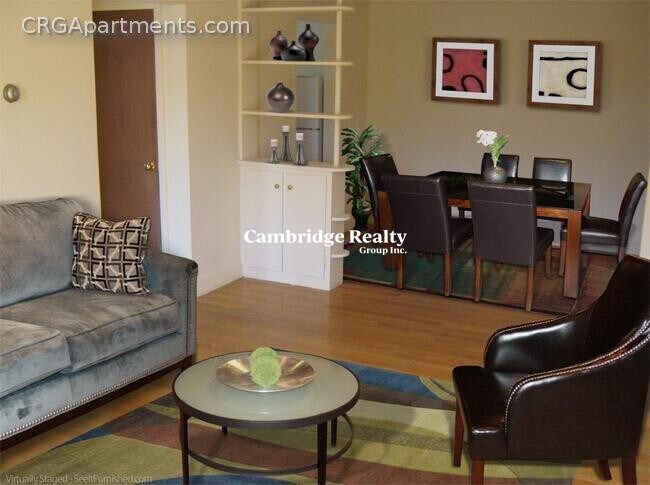 Foto del edificio - 4 Brattle Dr