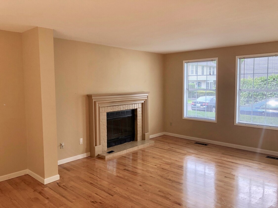 Foto principal - Kirkland Townhome