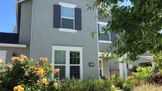 Building Photo - 217 Sundance Dr