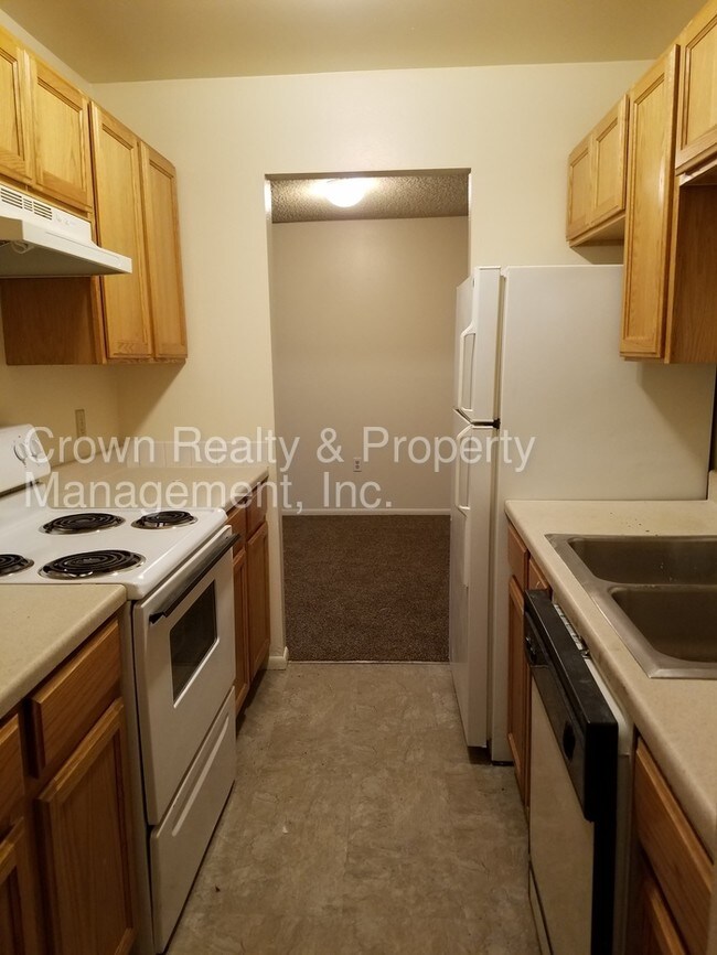 Foto del edificio - 921 E 17th St
