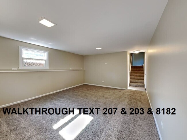 Foto del edificio - 2816 Briarwood Dr E