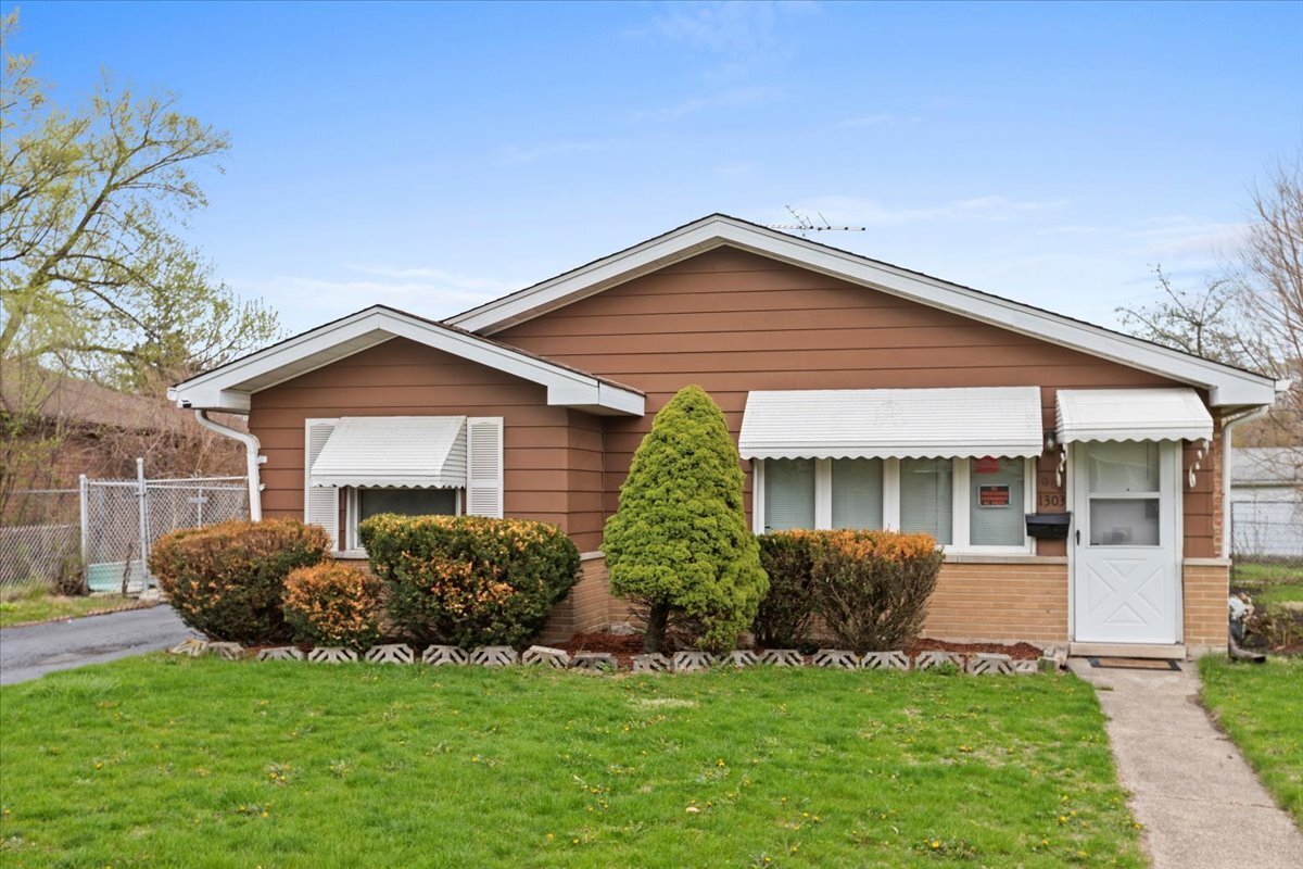 Foto principal - 1303 Balmoral Ave