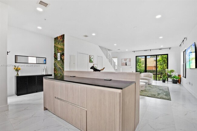 Foto del edificio - 6146 SW 36th Ct