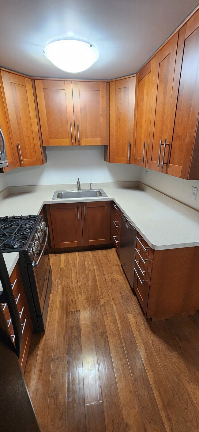 Building Photo - Summervilla Apartments