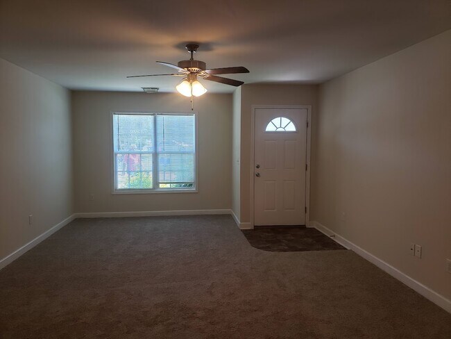 Building Photo - 209 Mountain Gap Rd