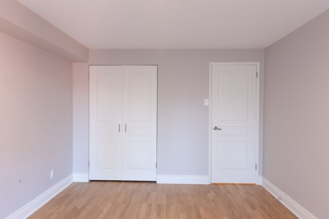 Building Photo - 3421 Rue Drummond