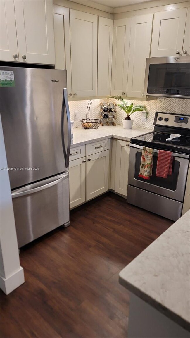 Foto del edificio - 421 SE 10th St