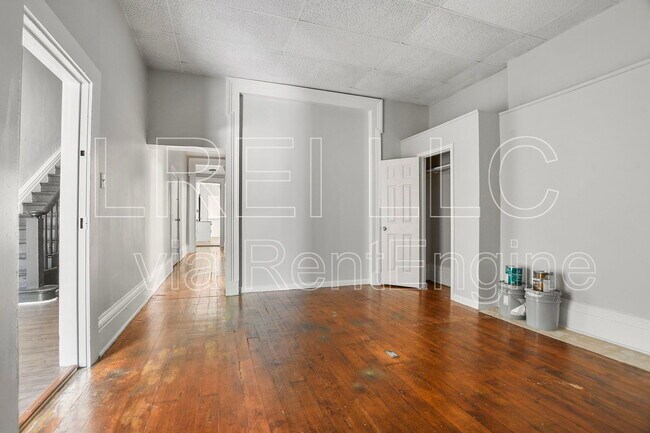 Building Photo - 1814 W Jefferson St