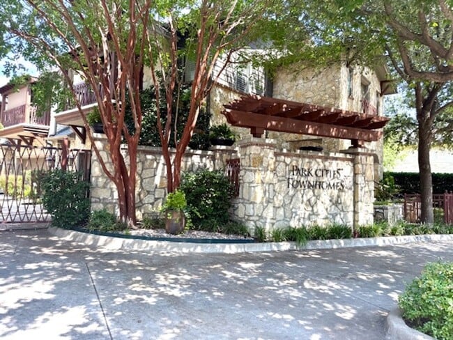 Amazing Townhome - Amazing Townhome