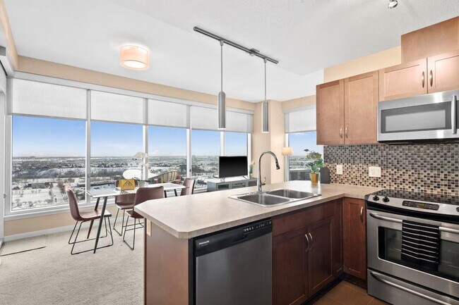 Photo du bâtiment - 1229 Macleod Trl SE