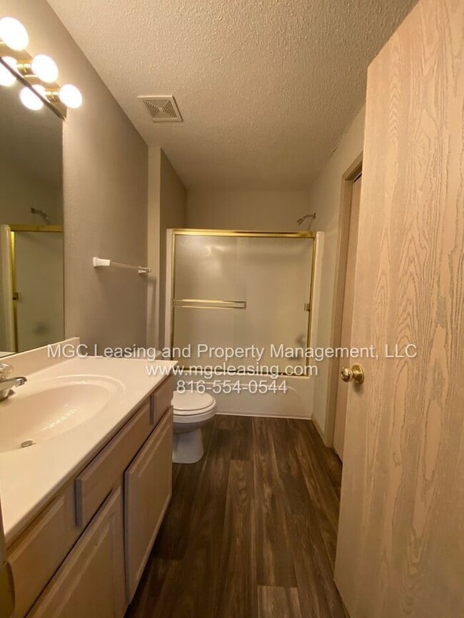 Building Photo - SOUTH GARDEN TOWNHOMES