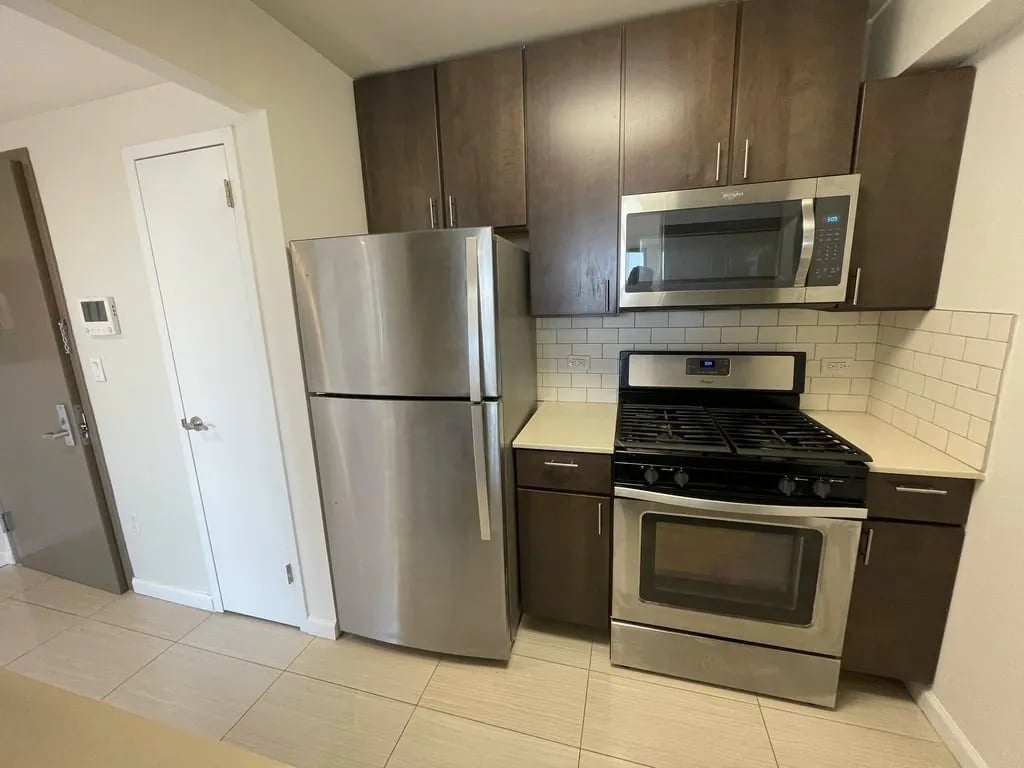 Building Photo - 2763 Morris Ave