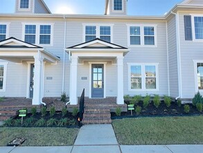 Building Photo - 9575 Speaker Dr