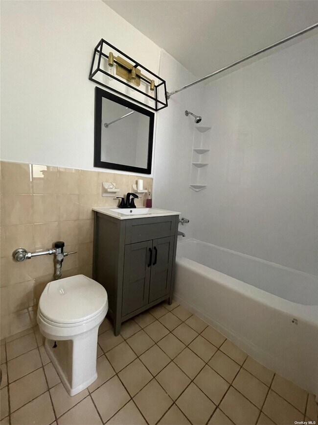 Foto del edificio - 78-40 164th St