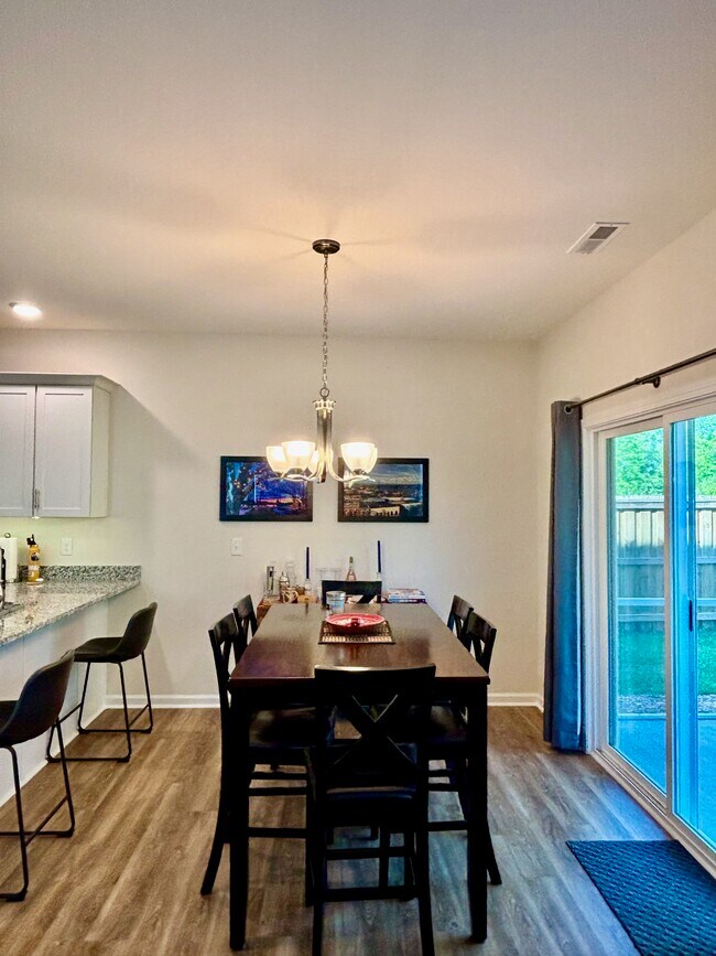 Foto del edificio - 4172 Pegasus Parkway