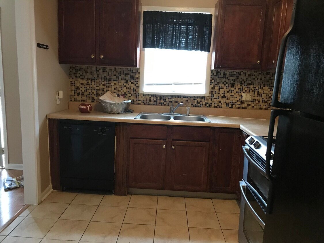 Primary Photo - 12536 Ada St