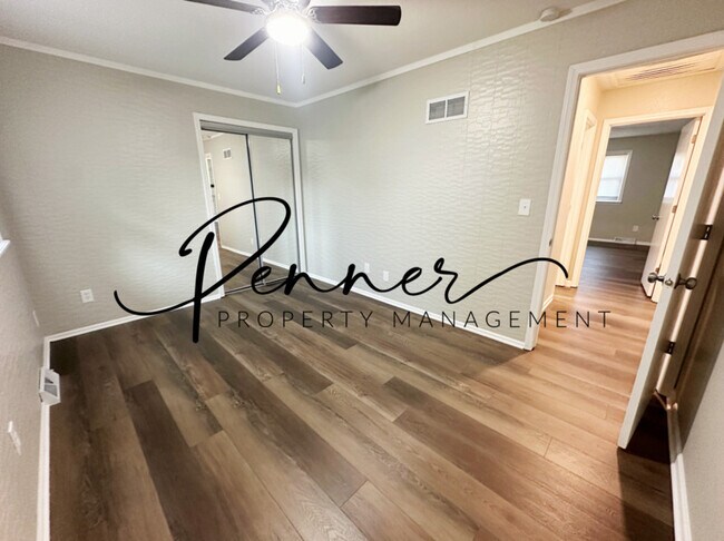 Foto del edificio - 1715 E T C Lea Rd