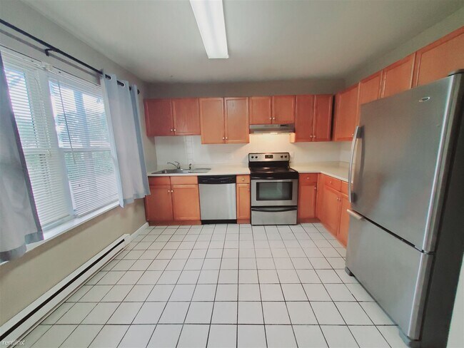 Foto del edificio - 1 br, 1 bath Condo - 100 Myrtle Ave Unit D