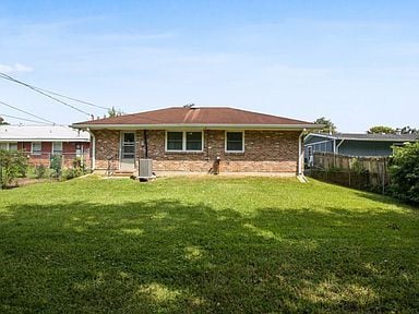 Exterior trasero - 3612 Page Dr