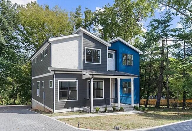 Foto del edificio - 2323 Carter Ave