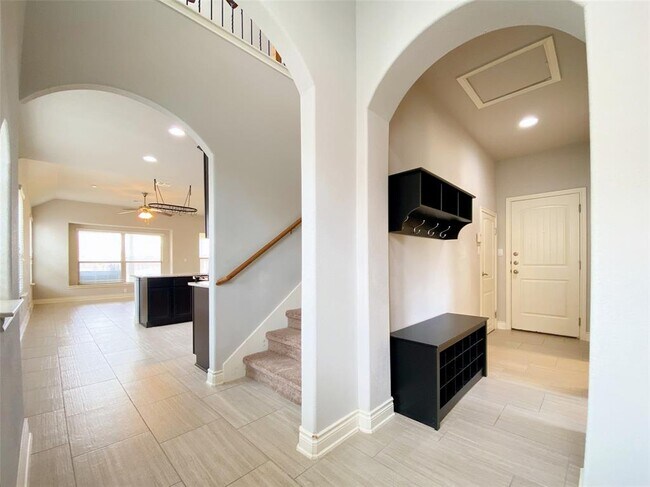 Foto del edificio - 414 Field Corn Ln