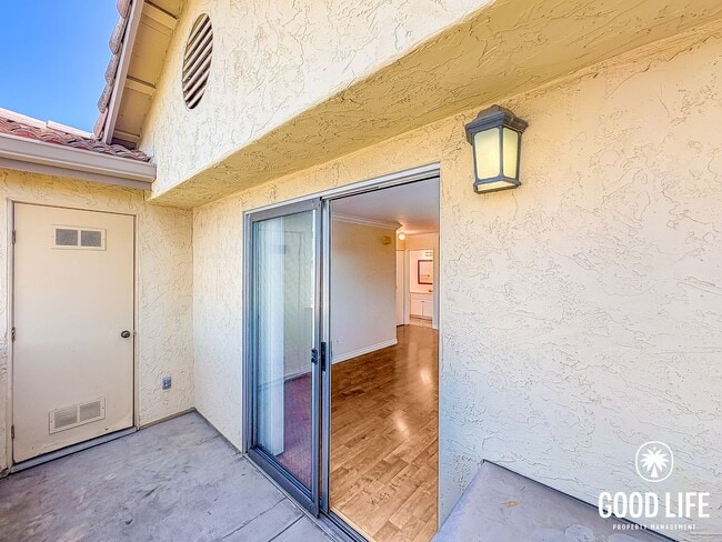 Building Photo - SD: Beautiful 1BD/1BA Condo in San Marcos with Community Pool, Private Balcony & Reserved Parking