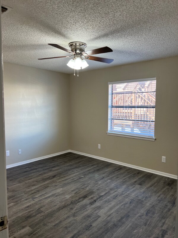 Foto del edificio - 3012 Sappington Pl