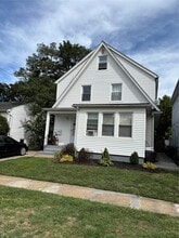 Building Photo - 162 W Windsor Pkwy